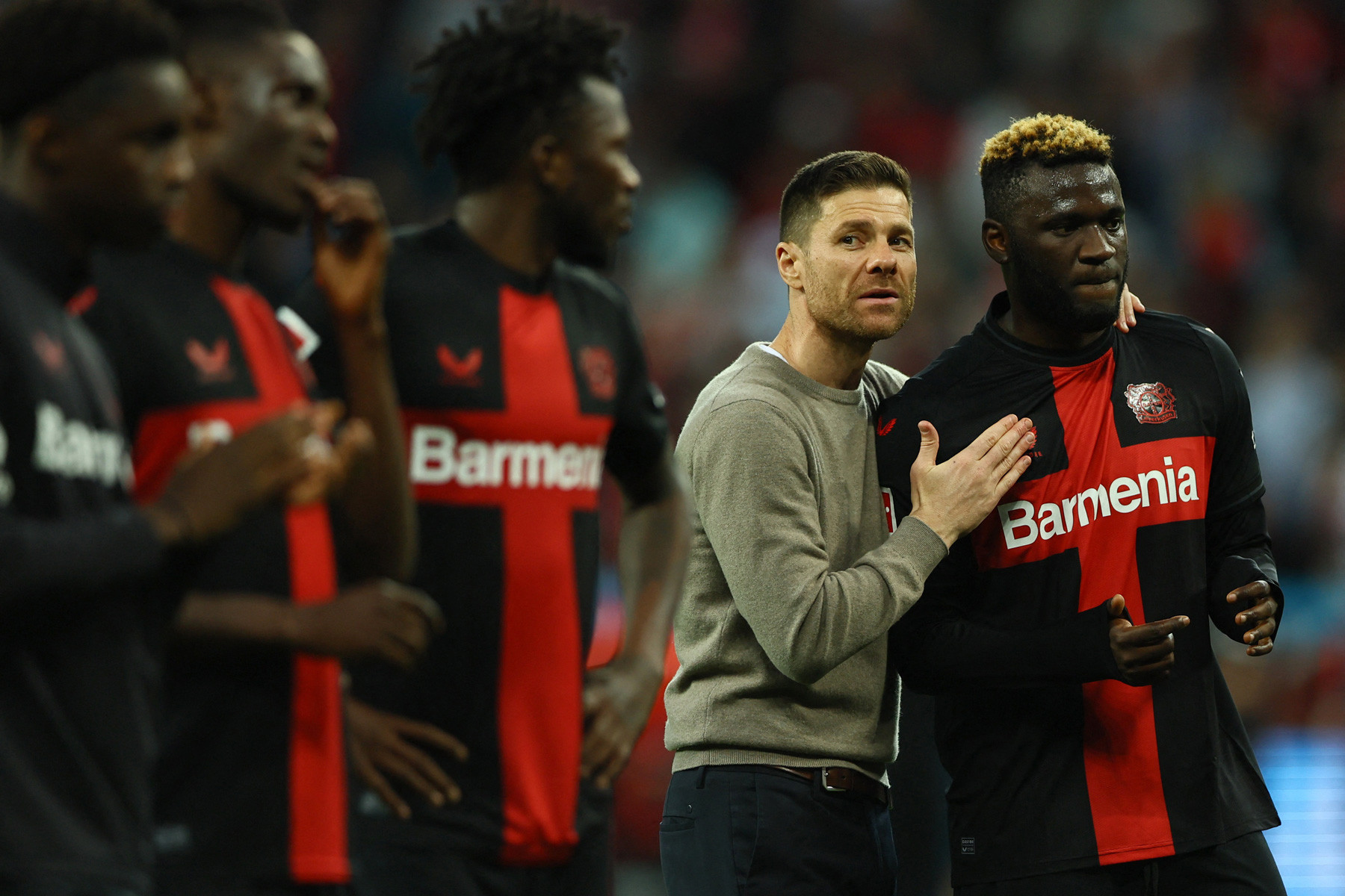 leverkusen xabi alonso.jpg