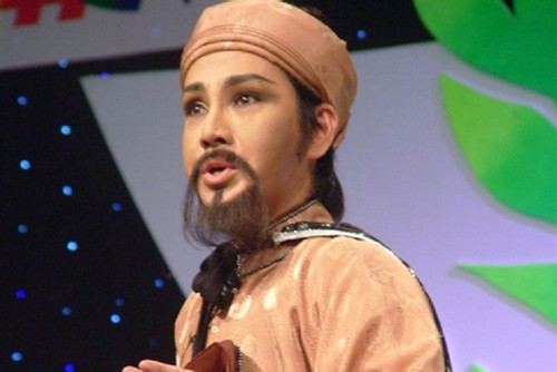 Theatre star Luan introduces new style of cải lương