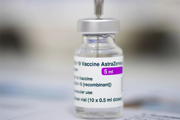 Bộ Y tế nói gì về việc vắc xin Covid-19 AstraZeneca &apos;có thể gây cục máu đông&apos;?
