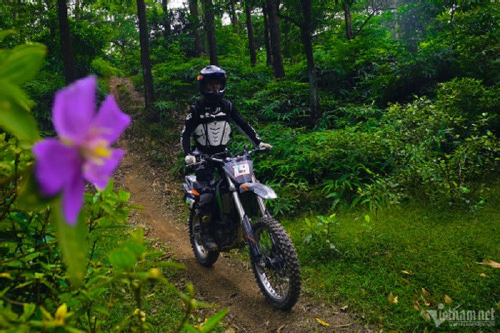 dua xe moto14.jpg