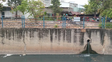 HCM City strongly handling canal pollution