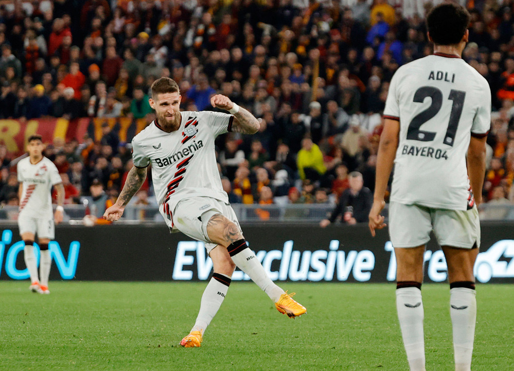 Bayer Leverkusen tiếp tục bay cao ở Europa League Leverkusen.jpg