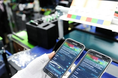 Phone and component exports hit over US$18 billion in four months