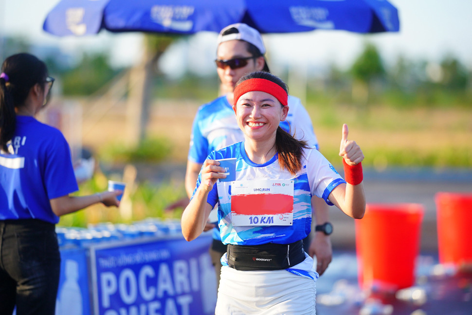 Pocari Sweat Việt Nam tiếp sức gần 5.000 vận động viên tại UMC Run 2024