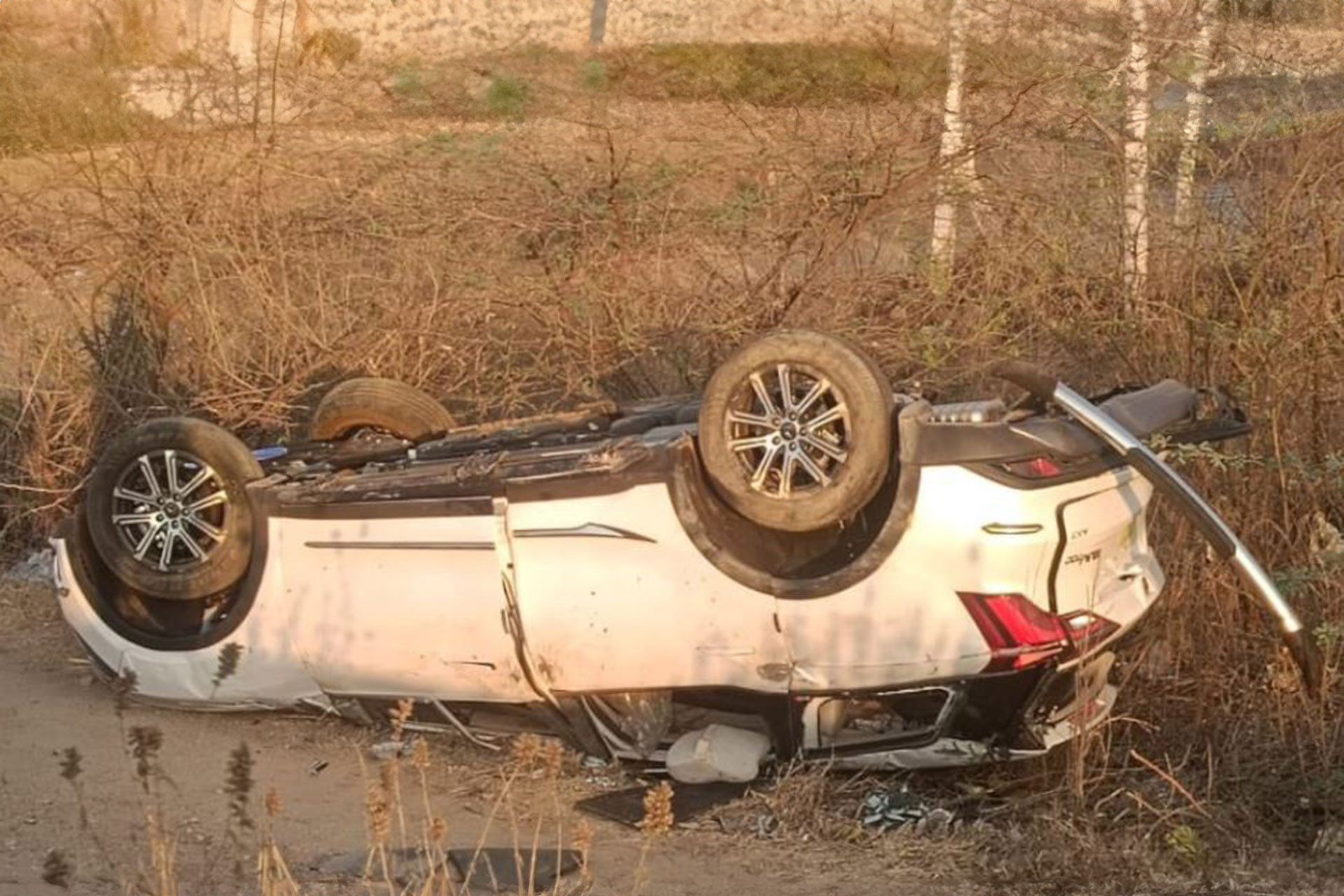 anh xe tai nan 1.jpg