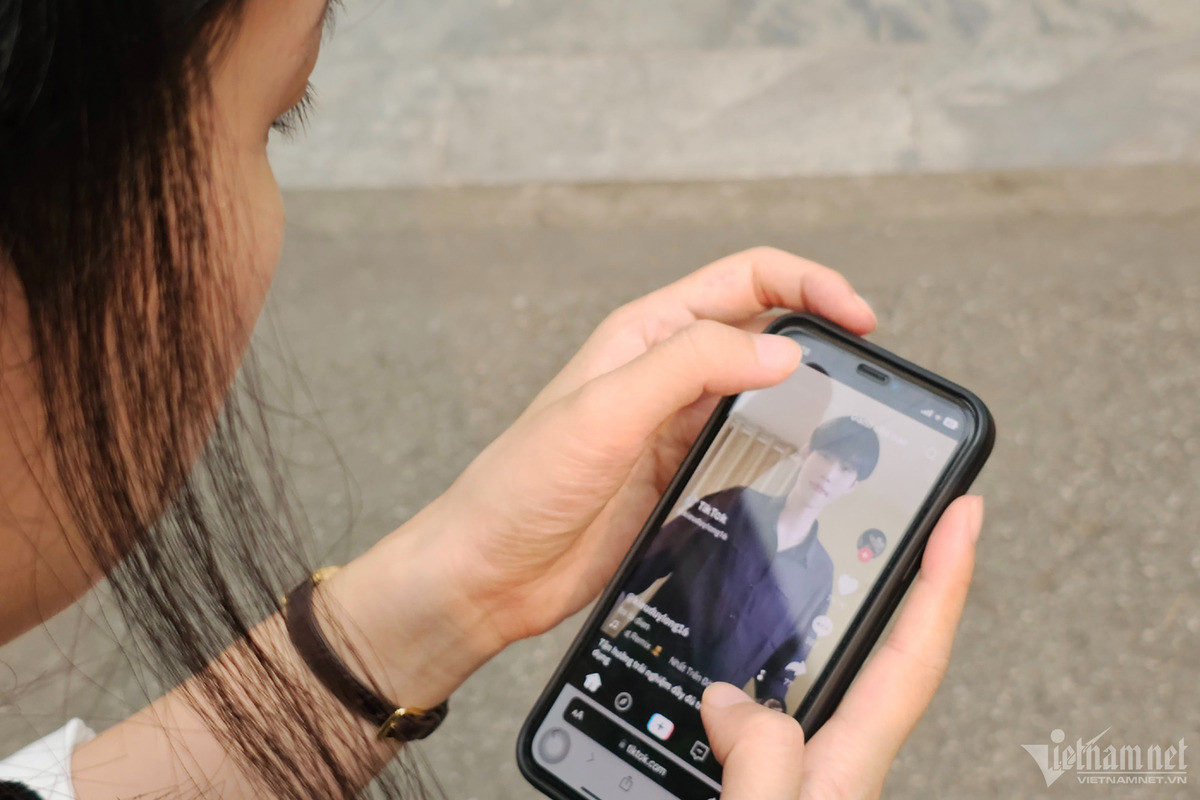 facebook trongdat 1.jpg