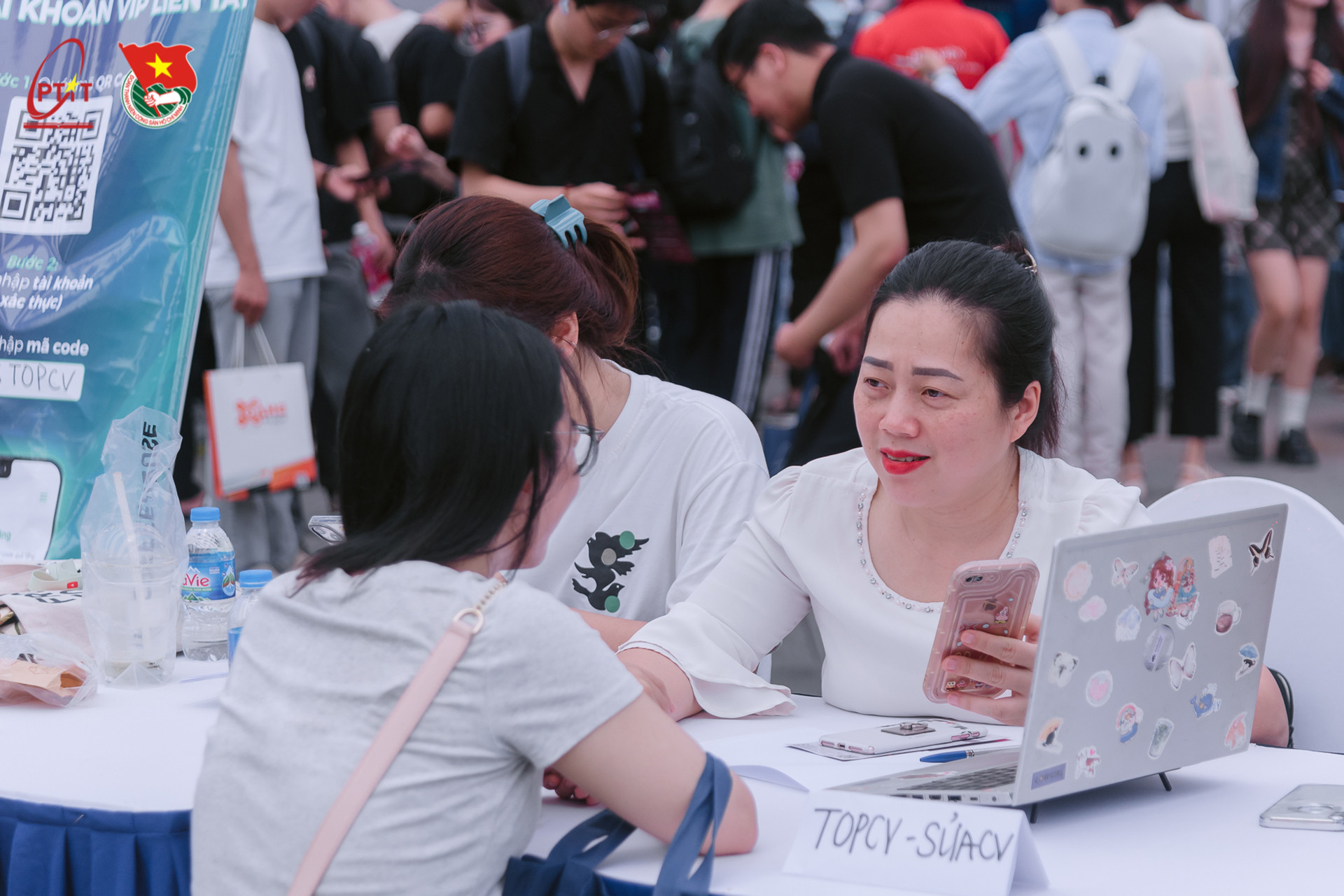 ngay hoi tuyen dung ptit 2024 2.jpg