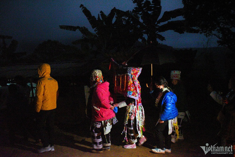 red dao wedding10.jpg