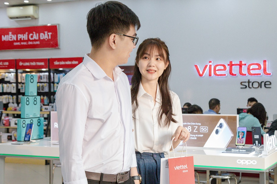 Viettel Store ưu đãi đến 50% mừng sinh nhật 18 tuổi