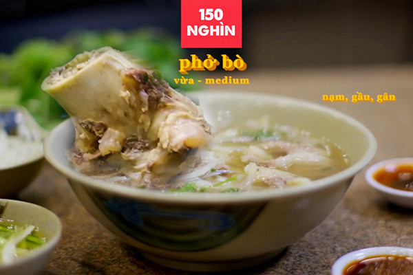 Bát phở 'nạm gầu gân' giá 150.000 đồng khiến dân Mỹ 'đổ đứ đừ'