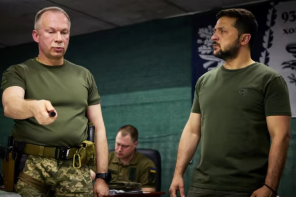 Kiev bắn hạ cường kích Su-25 của Nga, Italia không đưa quân tới Ukraine