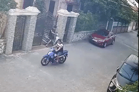Nóng trên đường: Những pha lái xe mà 'mắt để lên giời' khiến người khác vạ lây