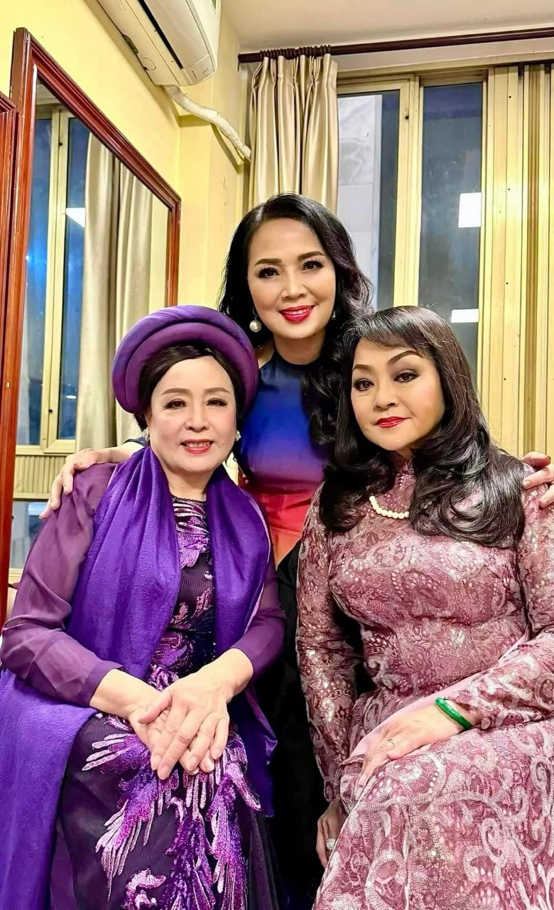 z5411158283658 5fea2e07c1573c494e0da4056bd25b05.jpg