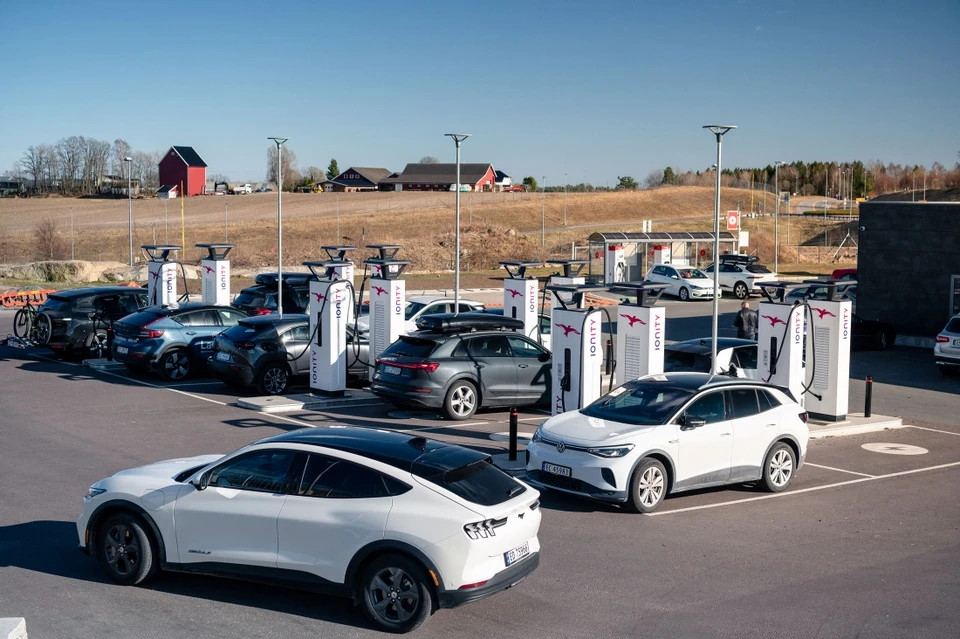 xe dien o Na Uy anh 2