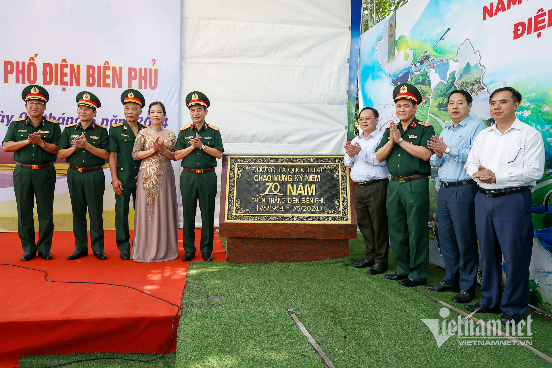 dat ten duong o Dien Bien.jpg