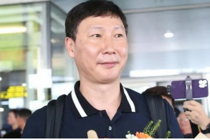 Head coach Kim Sang-sik to make debut appearance today