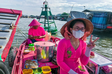 Should floating markets be restored or be allowed to die peacefully?