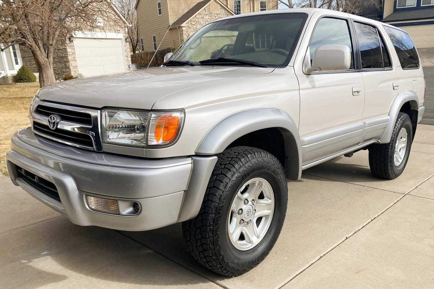 0toyota 4runner.jpeg