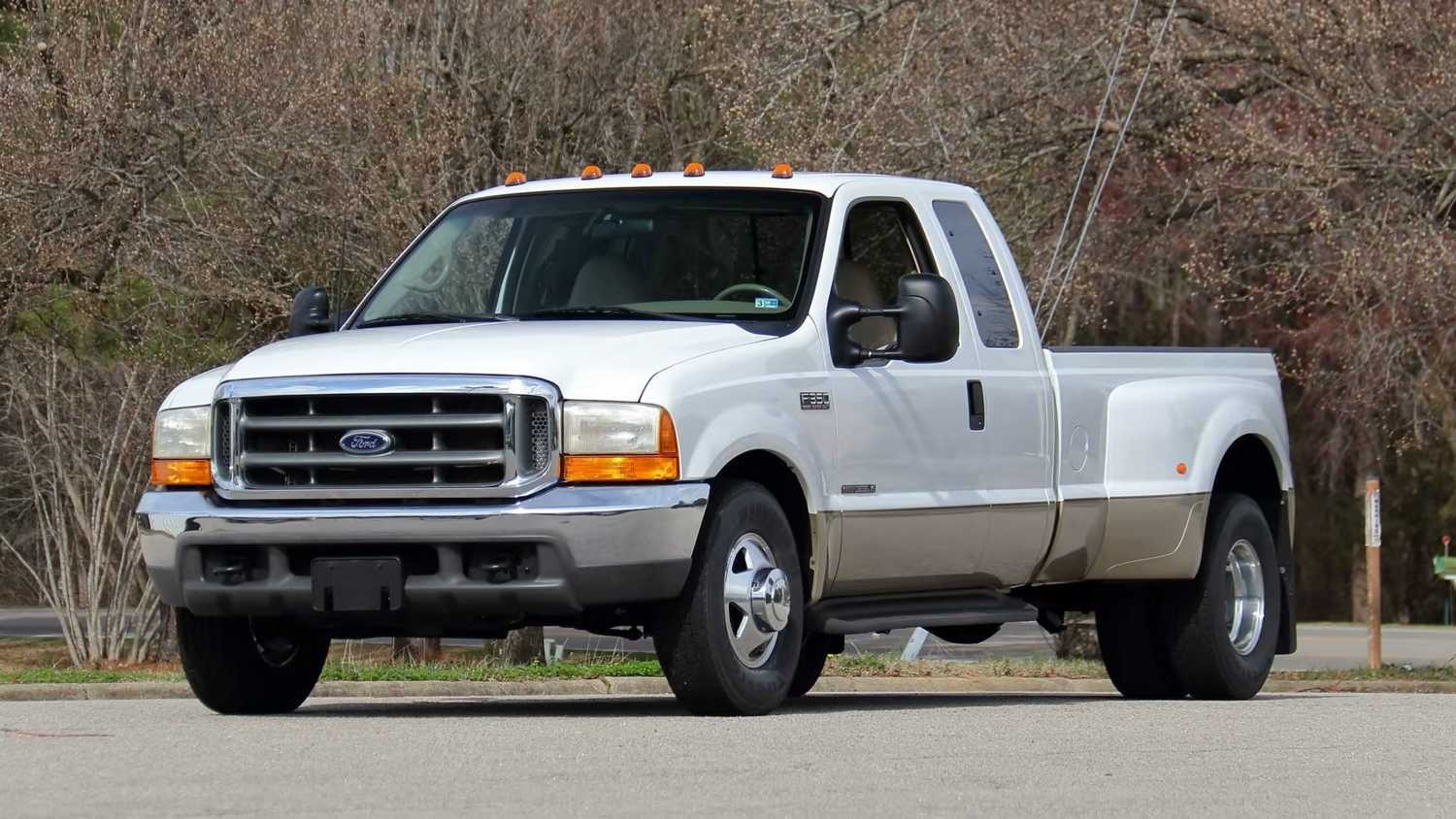 62000 ford f350 super cab pickup.jpeg