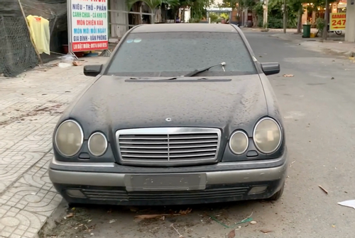 Mua xe Mercedes cũ, chủ xe trả tiền sửa xe lên đến 200 triệu đồng