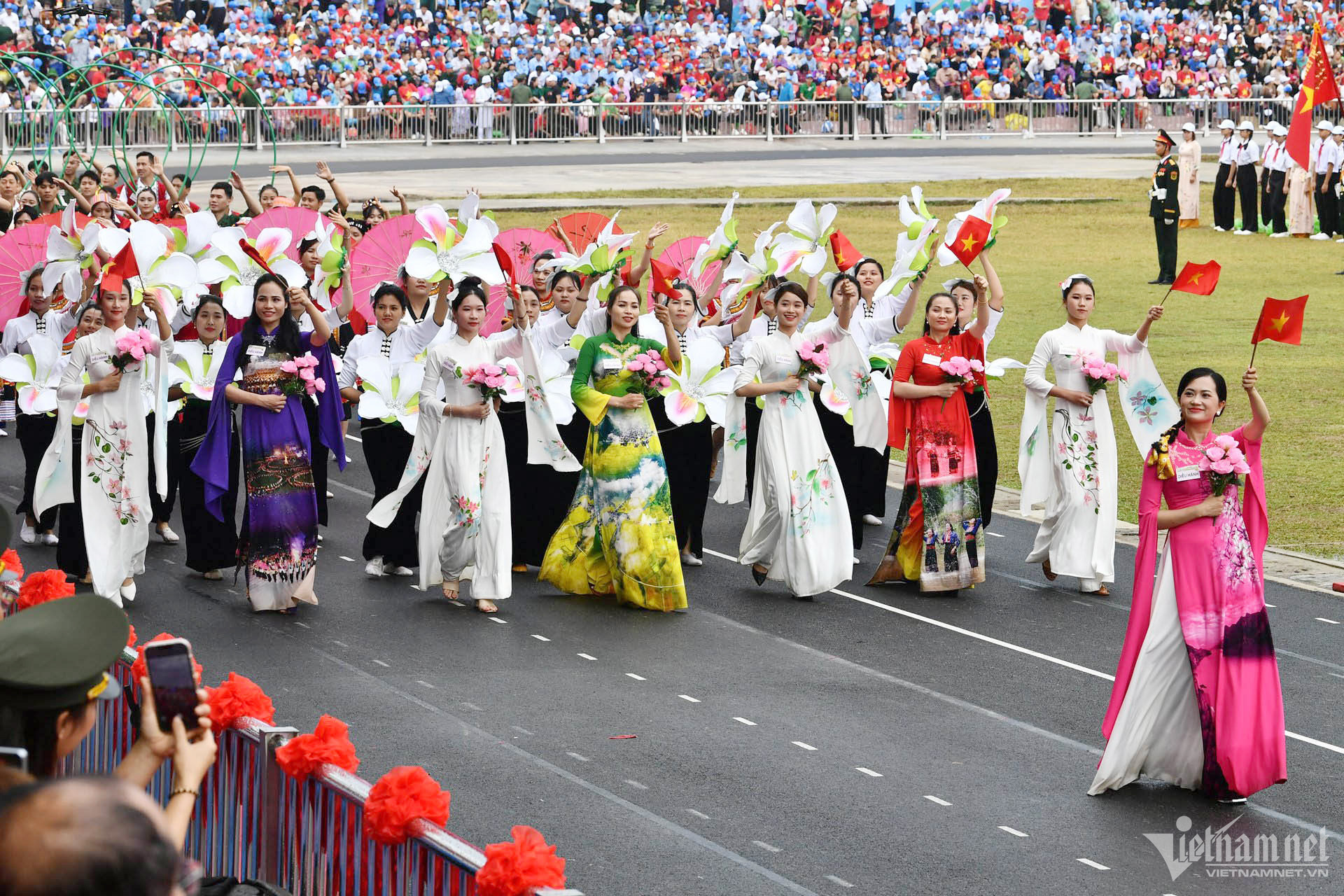 dien bien phu parad6.jpg