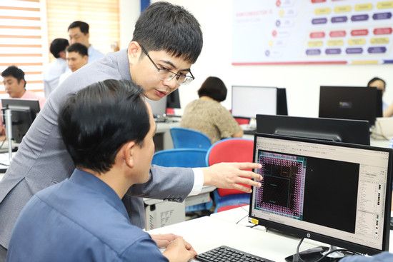 Tăng đào tạo thiết kế chip, Đà Nẵng muốn có 5.000 kỹ sư bán dẫn