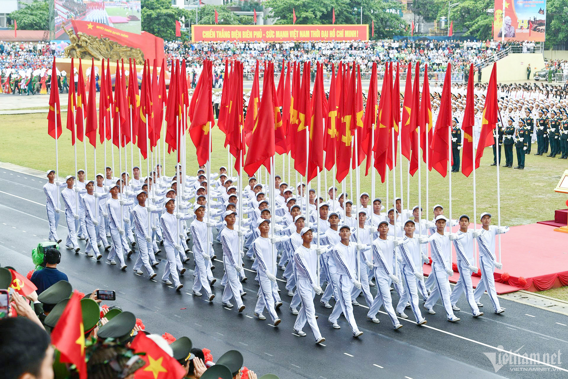 w dieu binh dieu hanh dbp 18 2 653.jpg