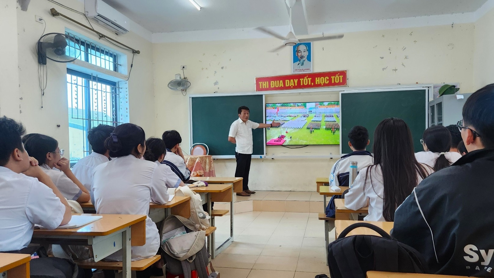 z5416574195391 ea9d6ea5a36fa777c79e9cc15d07ac61.jpg