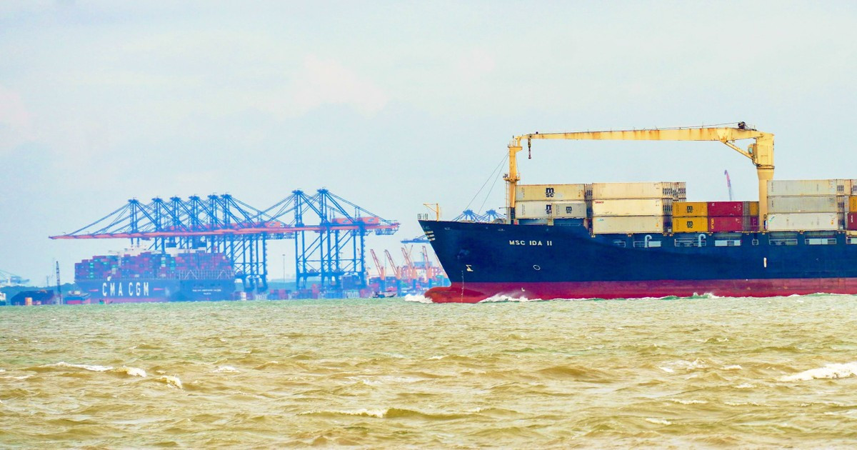 Efforts to reduce sea freight rates