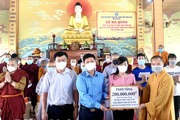 35 tăng ni, phật tử Đồng Nai tham gia tuyến đầu chống dịch