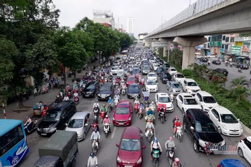 5 cities to devise zoning plan for future motorbike bans