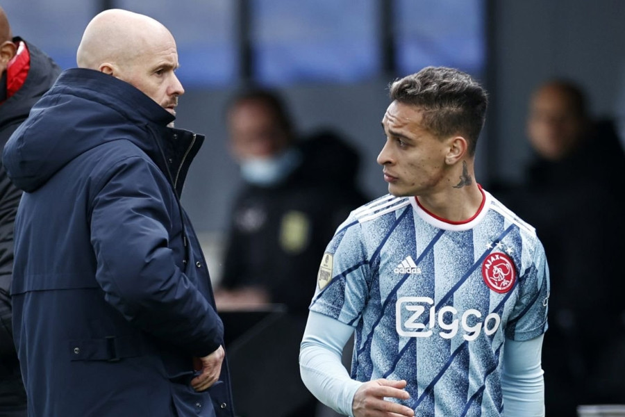 Antony muốn theo thầy Ten Hag về MU