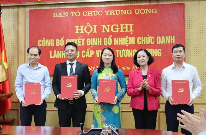 Ban Tổ chức Trung ương bổ nhiệm 3 vụ phó qua thi tuyển