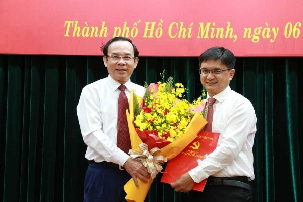 Bí thư quận 5 làm Chánh văn phòng Thành ủy TP.HCM