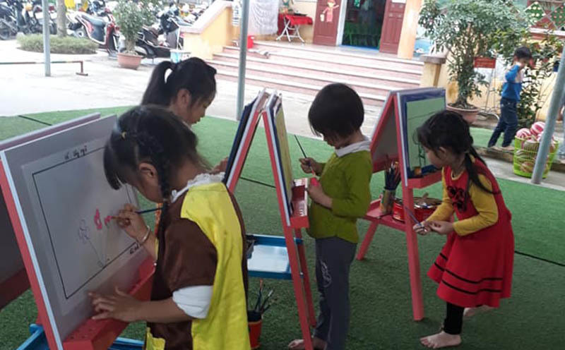 Bộ Giáo dục và Đào tạo hướng dẫn đón trẻ mầm non đến trường an toàn
