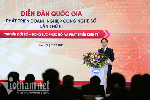 Bộ trưởng Nguyễn Mạnh Hùng phát biểu tại Diễn đàn Make in Vietnam năm 2021