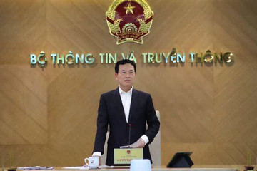 Bộ trưởng Nguyễn Mạnh Hùng phát biểu tại giao ban quản lý nhà nước tháng 6/2021