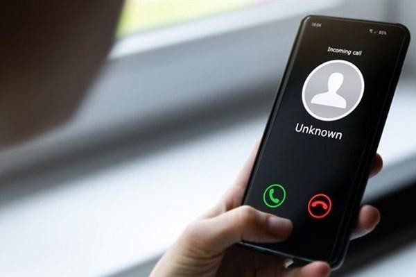 ‘Bốc hơi’ 300 triệu đồng trong tài khoản vì tải ứng dụng của đội trưởng hình sự rởm ảnh 1