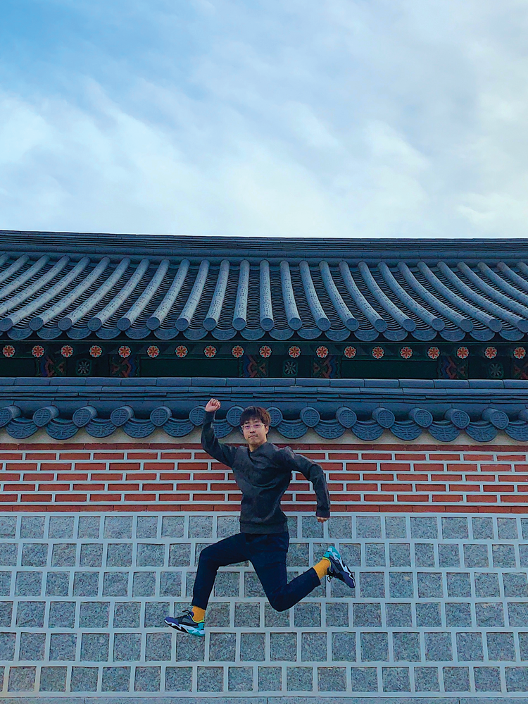 Tap GIF gia 1 trieu USD anh 2