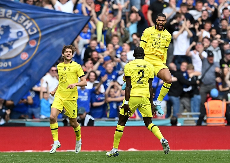 Bùng nổ hiệp hai, Chelsea bay vào chung kết FA Cup