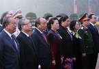 Lãnh đạo và đại biểu dự Đại hội Đảng viếng Chủ tịch Hồ Chí Minh