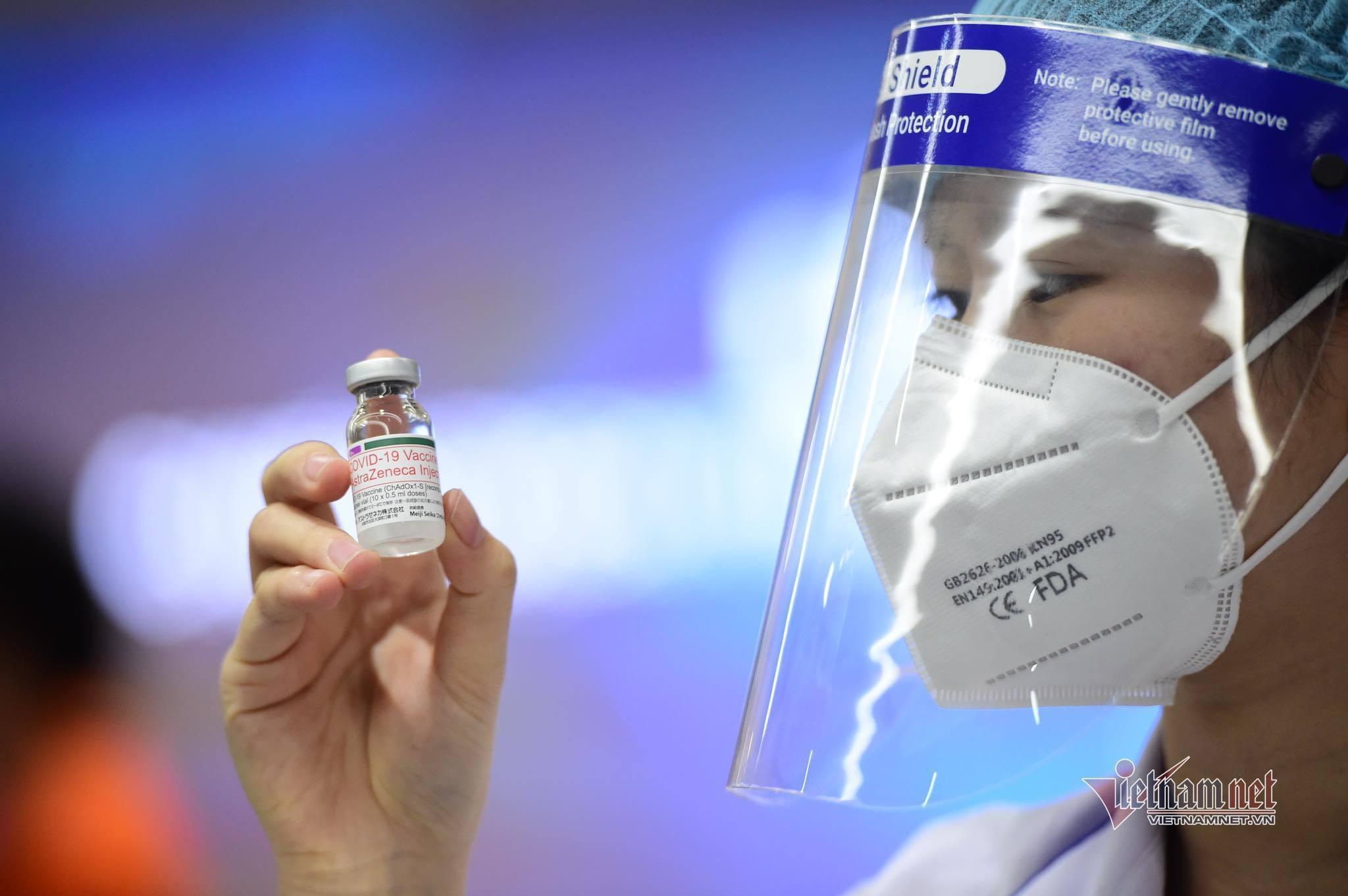 Các địa phương, đơn vị đang nỗ lực triển khai tiêm vắc xin Covid-19