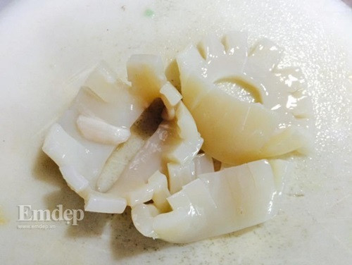 {cách làm mực xào dứa thơm ngon chuẩn vị}