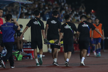 Cầu thủ U23 Malaysia nhập viện cấp cứu ở trận thắng Thái Lan