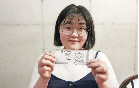 Cô gái Hàn Quốc mua nhà nhờ tằn tiện, xin thức ăn thừa