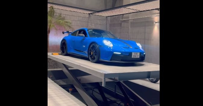 Cường Đô la, Lam Trường tặng vợ siêu xe sang tiền tỷ