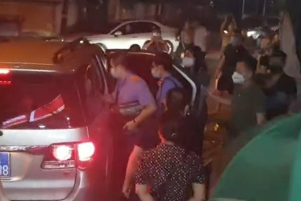 Cựu đại tá Phùng Anh Lê bị cáo buộc nhận hối lộ, đổ lỗi cho cấp dưới