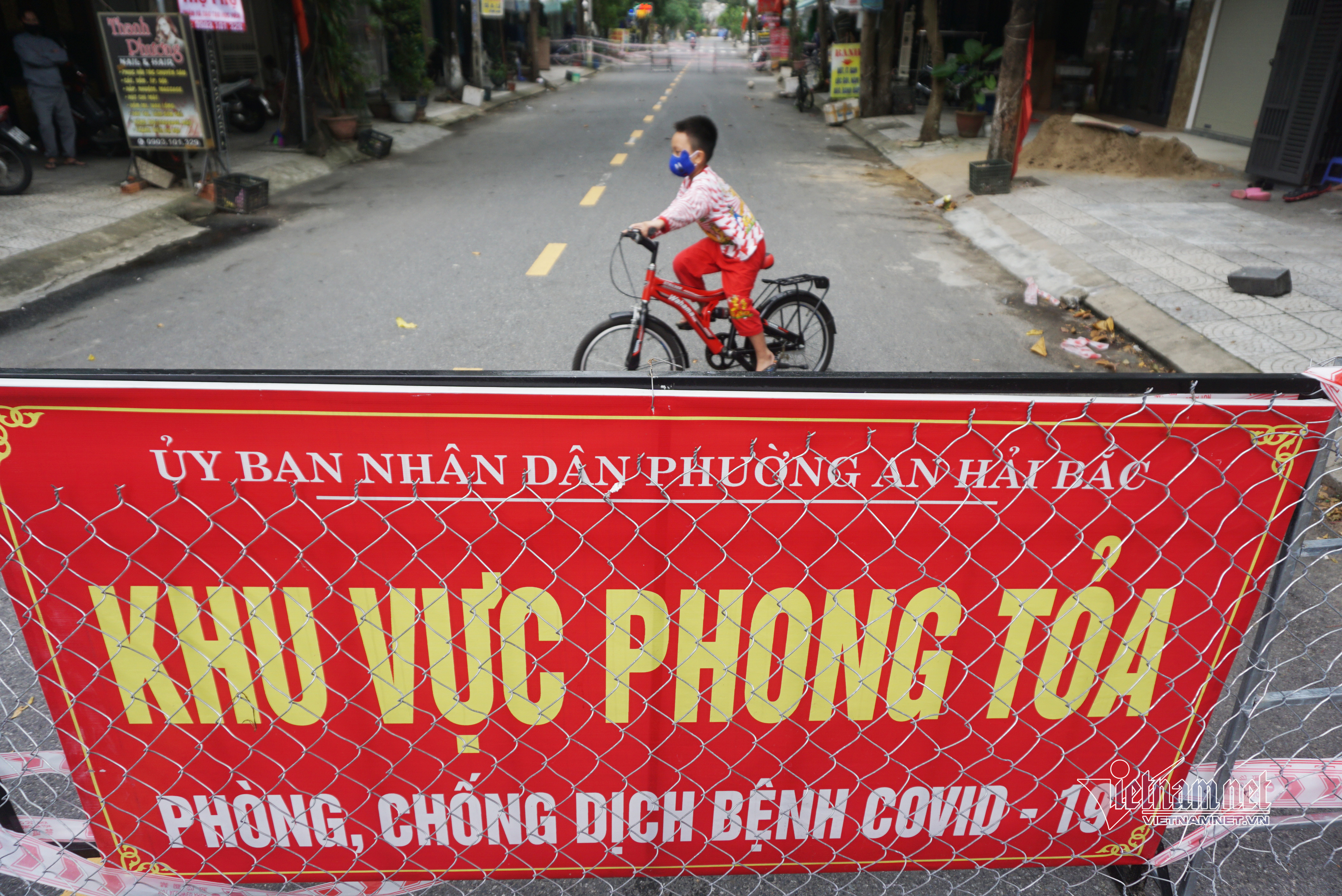 F0 tăng cao, chợ đóng cửa, hơn 200 điểm phong tỏa cứng ở Đà Nẵng