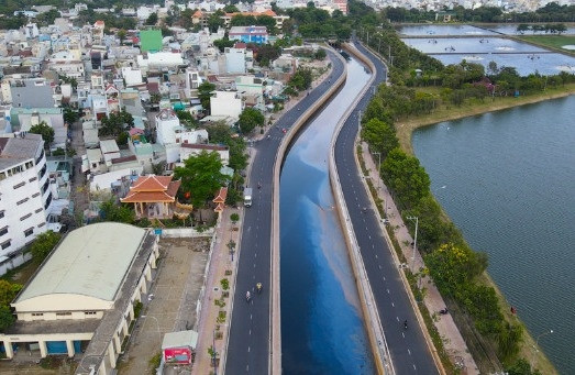 Dân vui mừng vì kênh Nước Đen sạch sẽ, đổi mới sau cải tạo