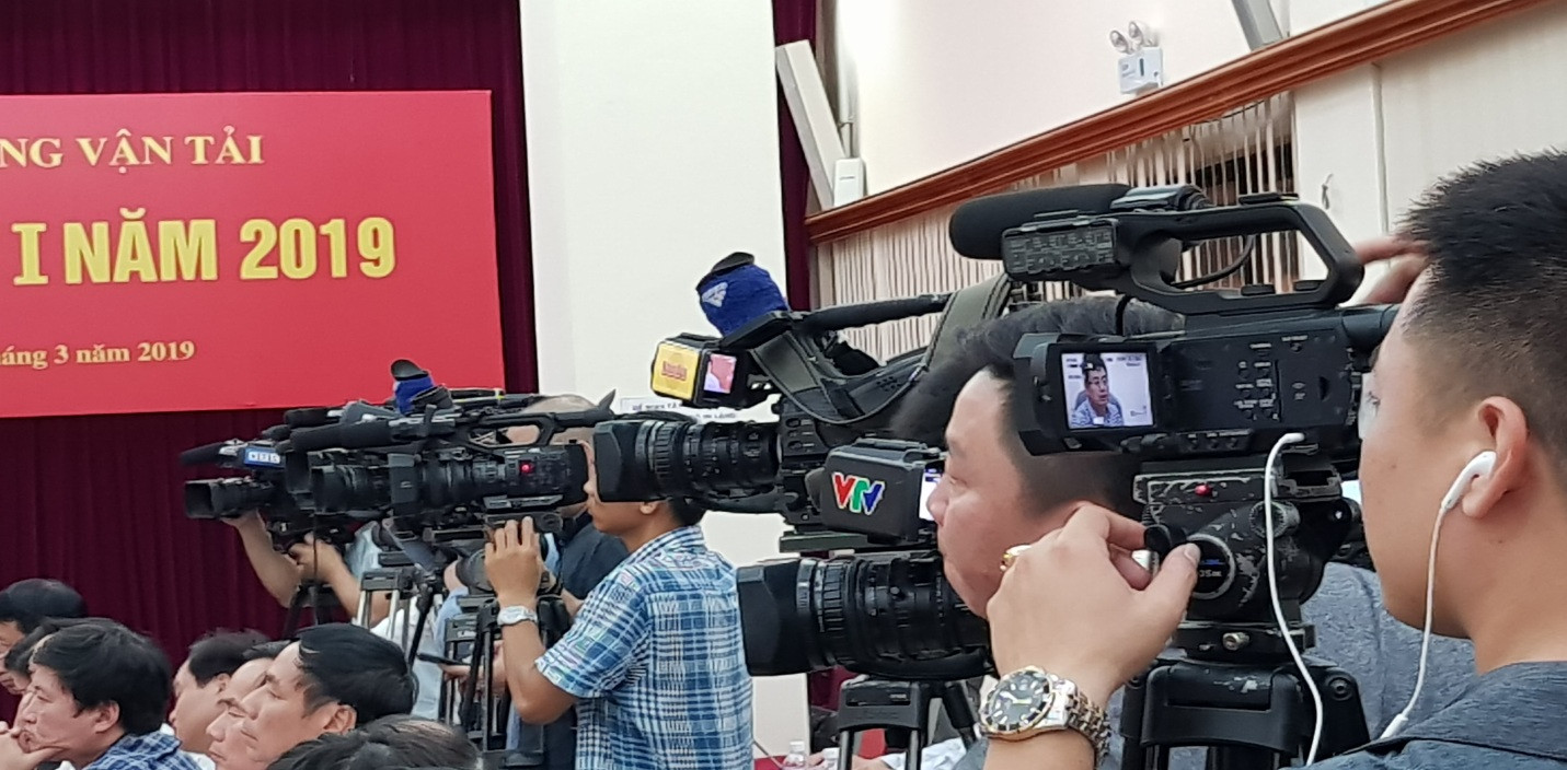 Làm gì để “miễn dịch” với thông tin xuyên tạc, kích động trên mạng xã hội? - Ảnh 1.